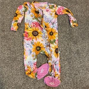 Posh Peanut 6-9m Baby Girl Double Zipper Sunflower pajama